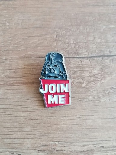 Zdjęcie oferty: Przypinka Pin Broszka Dart Vader Star Wars 