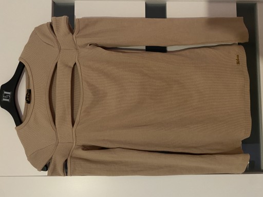 Zdjęcie oferty: Beżowa bluzka z rozcięciami S M