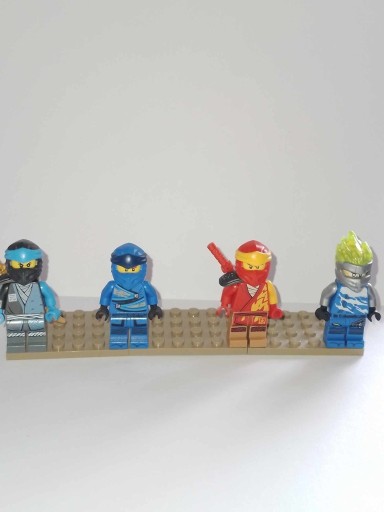 Zdjęcie oferty: Zestaw figurek Lego Ninjago