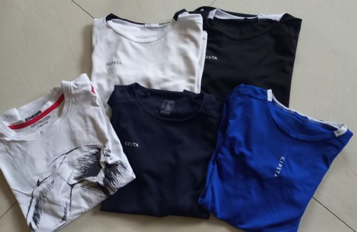 Zdjęcie oferty: KIPSTA, Koszulki piłkarskie ,na w-f, sportowe, 5 sztuk, roz 152