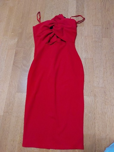 Zdjęcie oferty: Czerwona damska sukienka 