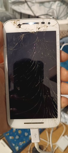 Zdjęcie oferty: Smartfon Motorola XT1541