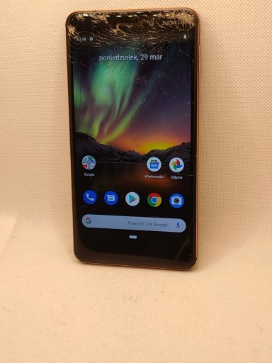 Zdjęcie oferty: Smartfon Nokia 6.1 3 GB / 32 GB czarny