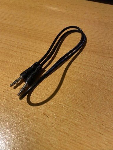 Zdjęcie oferty: Kabel miniJack 3,5 mm AUX 53 cm 0,53 m