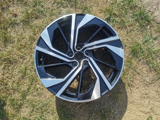 Zdjęcie oferty: Felga 20" Nissan Qashqai J12 Xtrail 5x114,3