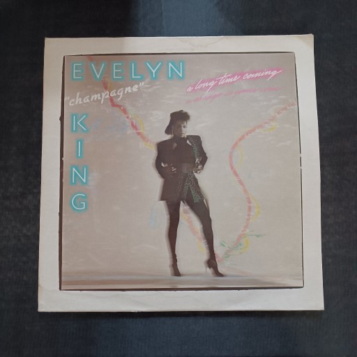 Zdjęcie oferty: Evelin King  "Champagne"