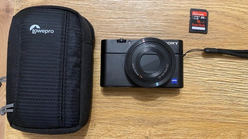 Zdjęcie oferty: Sony Cyber-shot DSC-RX100 + San Disk Extreme 16gb 