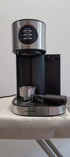 Zdjęcie oferty: Ekspres ciśnieniowy SilverCrest SEMM 1470 A2