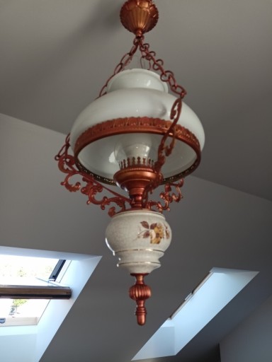 Zdjęcie oferty: Lampa wisząca w kolorze miedzi z ceramicznym klosz