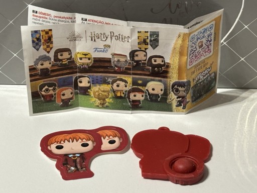 Zdjęcie oferty: Harry Potter Kinder Joy Ron