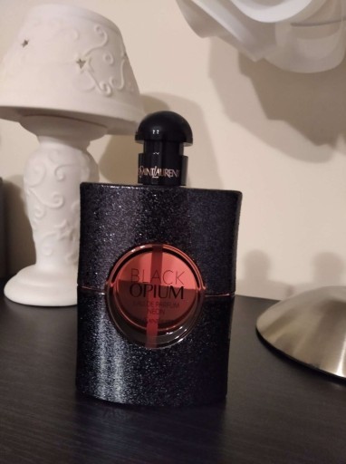 Zdjęcie oferty: Yves Saint Laurent Black Opium Neon 75ml