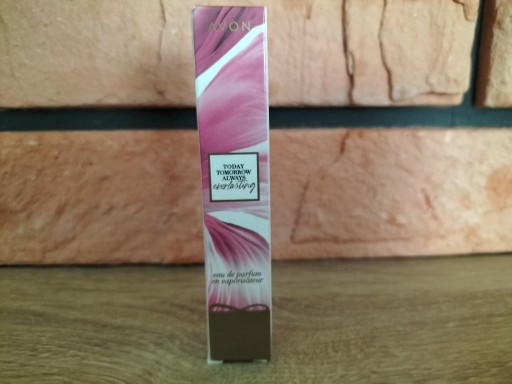 Zdjęcie oferty: Avon perfumetka TTA EVERLASTING 10ml