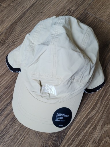 Zdjęcie oferty: czapka z daszkiem The North Face Cypress L/XL beż
