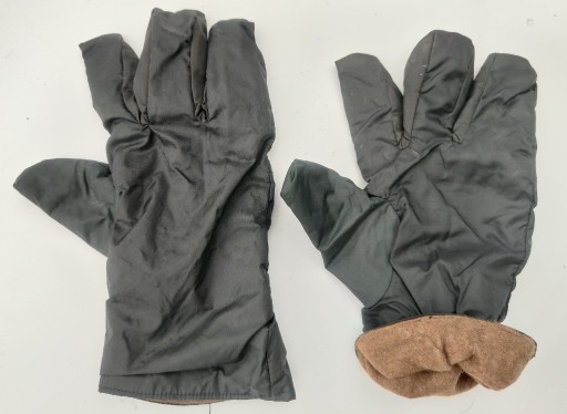 Zdjęcie oferty: Rękawiczki WP cztery palce, czarne, ocieplane