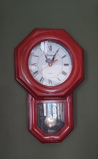 Zdjęcie oferty: Vintage-Zegar naścienny Quartiz-Quasar z lat 80-tych - sprawny,punktualny