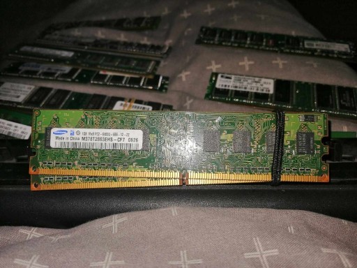 Zdjęcie oferty: Pamięć RAM Samsung DDR2 1 GB 800 pozlacane wty.