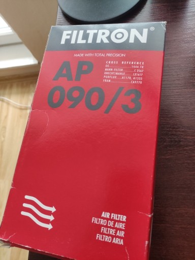Zdjęcie oferty: Filtr powietrza Filtron AP090/3