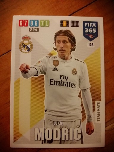 Zdjęcie oferty: karty panini fifa 365 2020 Łuka Morić