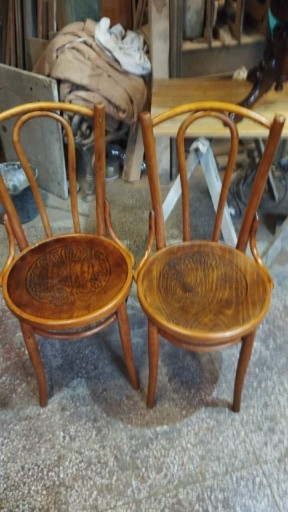 Zdjęcie oferty: Krzesła thonet x2 sprzedam 