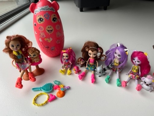 Zdjęcie oferty: Enchantimals zestaw 6 lalek - lemur koala małpka papuga leniwiec 