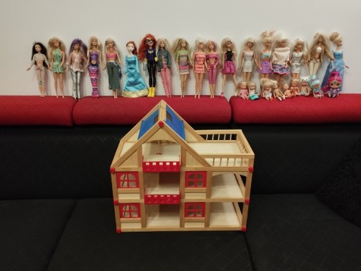 Zdjęcie oferty: Mega zestaw lalek Barbie firmy Mattel Simba 