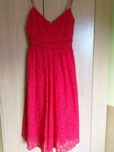 Zdjęcie oferty: Czerwona sukienka midi