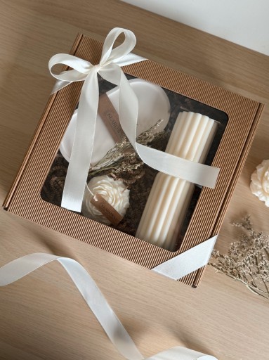 Zdjęcie oferty: Box prezentowy, zestaw handmade świece + podstawka