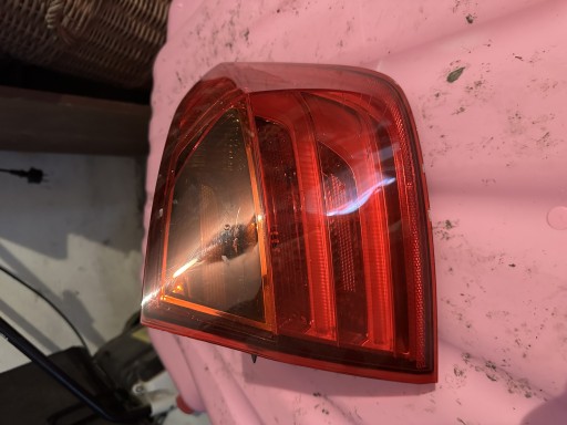 Zdjęcie oferty: Lampa prawa tył w błotnik BMW F30, F31 EU