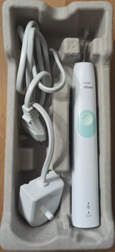 Zdjęcie oferty: Szczoteczka Philips Sonicare 4300