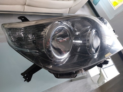 Zdjęcie oferty: Reflektor Bi-Xenon prawy przód  Toyota Land  F150 