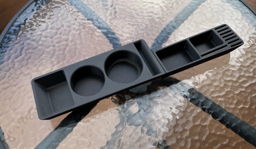 Zdjęcie oferty: Cup Holder Uchwyt Na Kubki Mercedes w201 190e