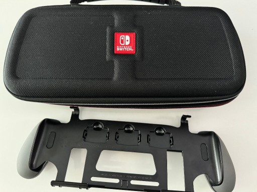 Zdjęcie oferty: Nintendo switch etui case