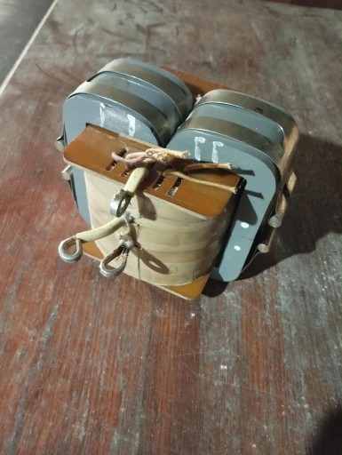 Zdjęcie oferty: Transformator Rdzeń RZC 32-86-50 nielakierowany 