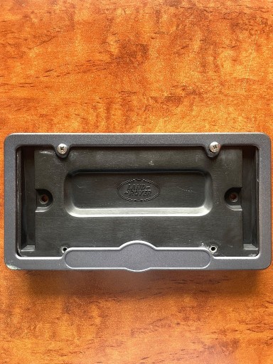 Zdjęcie oferty: Podkładka małe tablice rejestracyjne Land Rover US