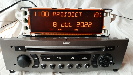 Zdjęcie oferty: PEUGEOT 308 - SIEMENS/VDO - RDS - CD - MP3 - AUX 