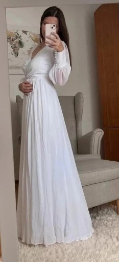 Zdjęcie oferty: Klasyczna biała suknia ślubna, S
