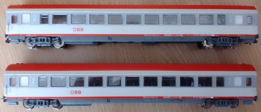 Zdjęcie oferty: 2 wagony osobowe 2 kl IC ÖBB (odp. PIKO 57613)