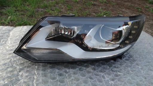 Zdjęcie oferty: ładna lampa vw tiguan 5n xenon led lift 5n1941033