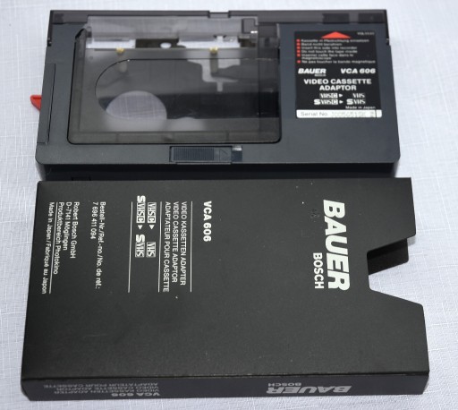 Zdjęcie oferty: Kaseta matka, japoński adapter VHS-C BAUER BOSCH 