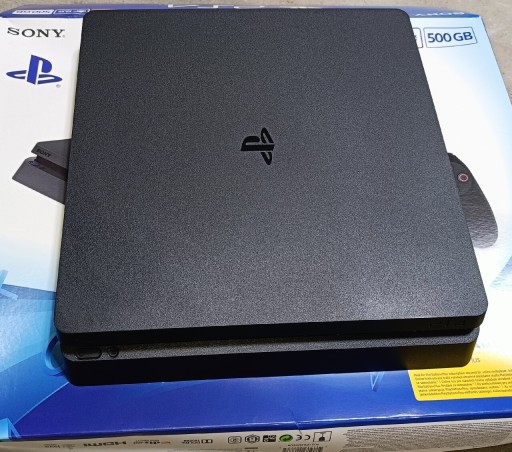Zdjęcie oferty: Konsola PlayStation 4. Jak nowa.  Gwarancja!