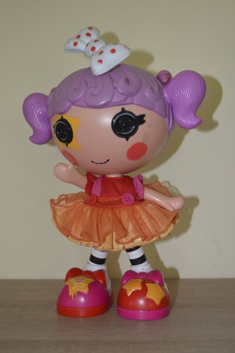 Zdjęcie oferty: Duża lalka Lalaloopsy mówi, śpiewa,tańczy 30 cm