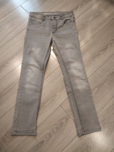 Zdjęcie oferty: Spodnie jeansowe Pepperts 146 szare