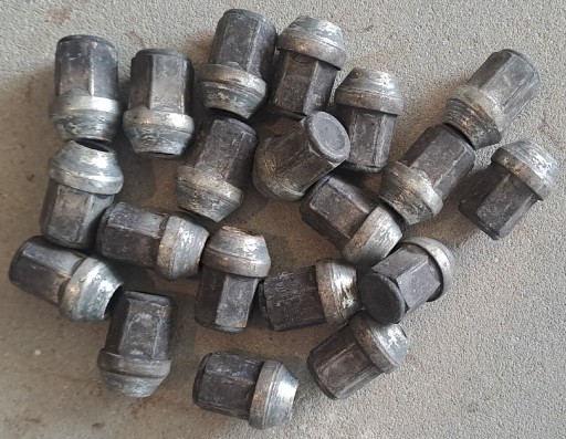 Zdjęcie oferty: Nakrętki M12x1,5x33 Kia Mazda Chevrolet Chrysler Ford Opel Volvo