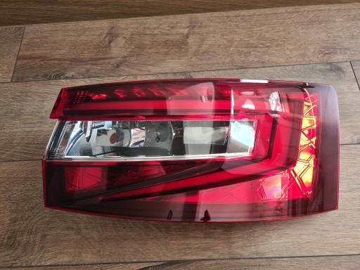 Zdjęcie oferty: Lampa LED prawy tył Skoda Superb 3