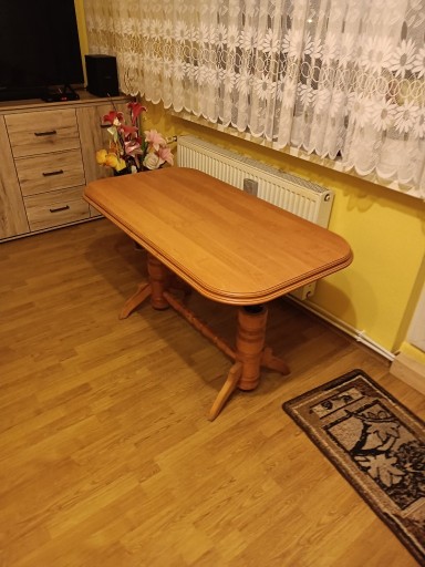 Zdjęcie oferty: Stół do salonu lub pokoju