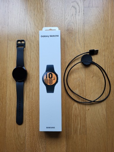 Zdjęcie oferty: Samsung Galaxy Watch 4