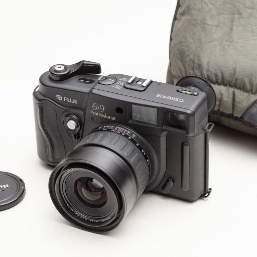 Zdjęcie oferty: Aparat średnioformatowy Fuji GSW 690 III Profesional 65mm f5,6