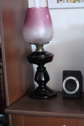 Zdjęcie oferty: DITMAR - lampa naftowa - podstawa szkło rubinowe