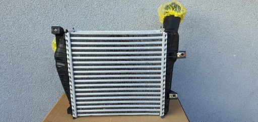 Zdjęcie oferty: Q7 Cayenne touareg intercooler chłodnica powietrza