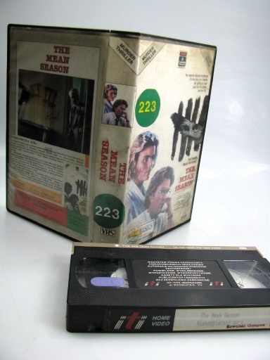 Zdjęcie oferty: NIEBEZPIECZNA AURA -FILM/kaseta video VHS 